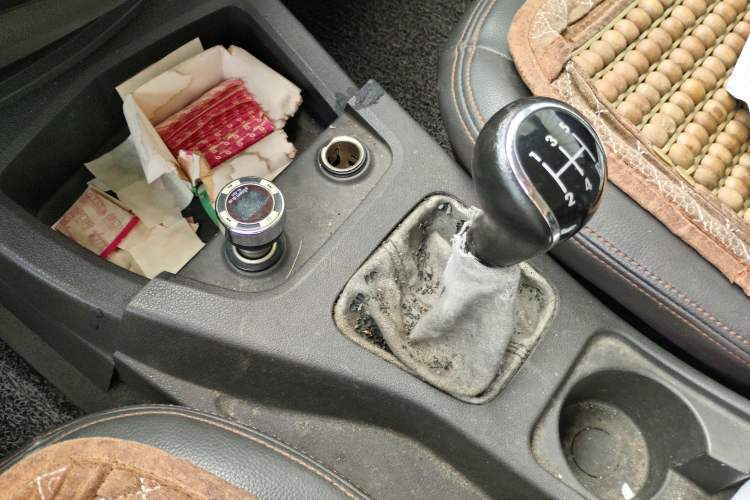 Used Wuling Hongguang 2016 1.5L Restyled S Comfort Version Gear Lever
