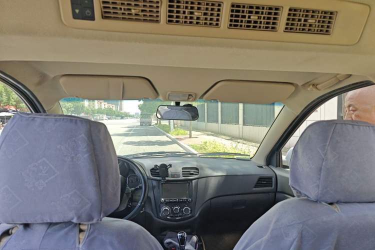Used Wuling Hongguang 2016 1.5L Restyled S Comfort Version Headliner