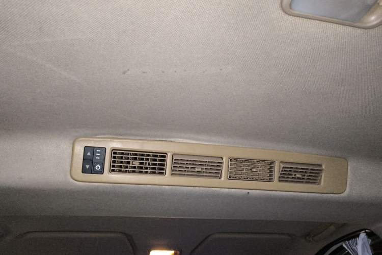 Used Wuling Hongguang 2016 1.5L Restyled S Comfort Version Headliner