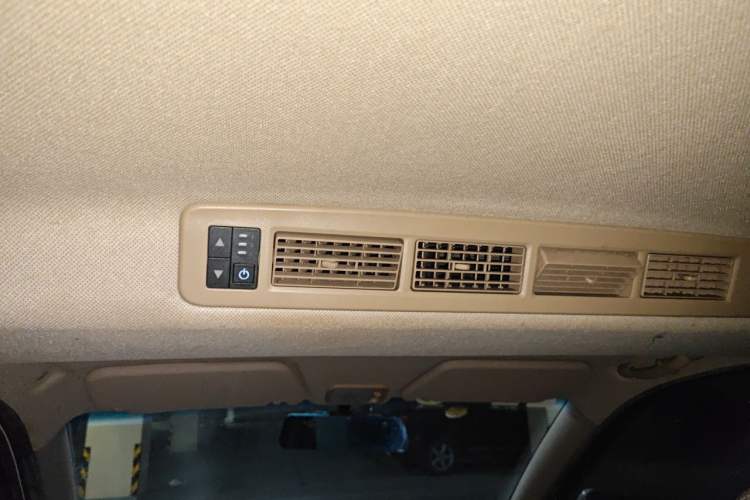 Used Wuling Hongguang 2016 1.5L Restyled S Comfort Version Headliner