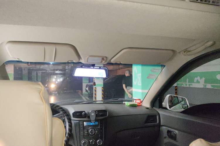 Used Wuling Hongguang 2016 1.5L Restyled S Comfort Version Headliner