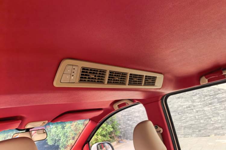 Used Wuling Hongguang 2016 1.5L S1 Deluxe Model China V-standard Headliner