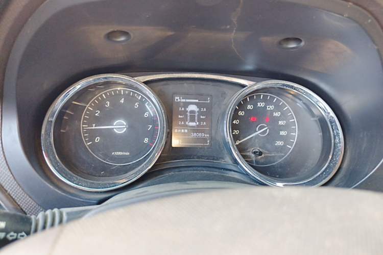 Used Wuling Hongguang 2016 1.5L S1 Deluxe Model China V-standard Instrument Cluster