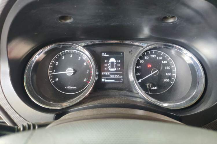 Used Wuling Hongguang 2016 1.5L S1 Deluxe Model China V-standard Instrument Cluster