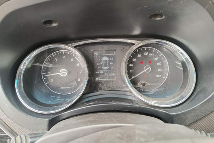 Used Wuling Hongguang 2016 1.5L S1 Deluxe Model China V-standard Instrument Cluster