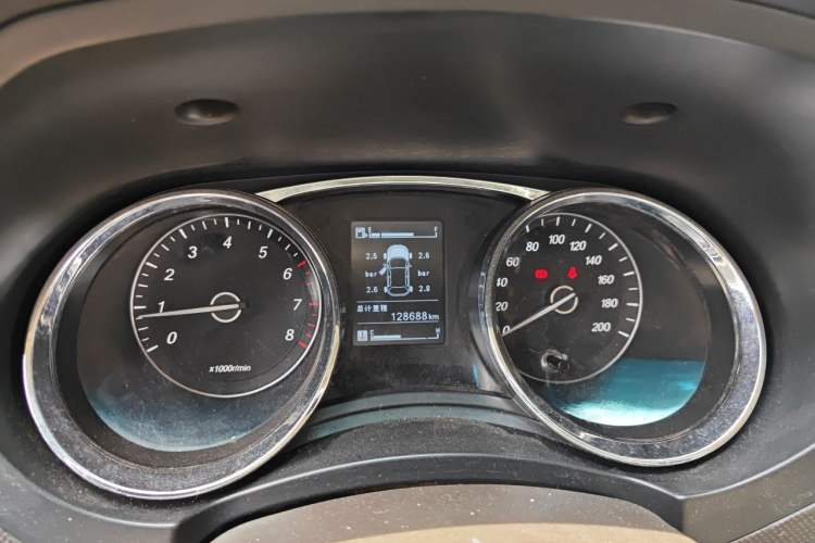Used Wuling Hongguang 2016 1.5L S1 Deluxe Model China V-standard Instrument Cluster