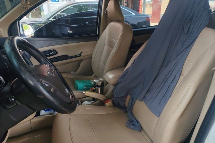 Used Wuling Hongguang 2016 1.5L S1 Deluxe Model China V-standard Left Front Seat