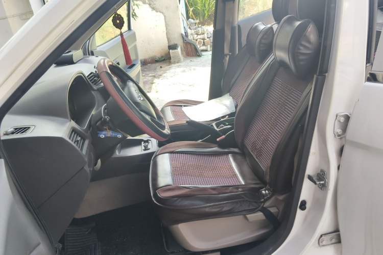 Used Wuling Hongguang 2016 1.5L Restyled S Comfort Version Left Front Seat