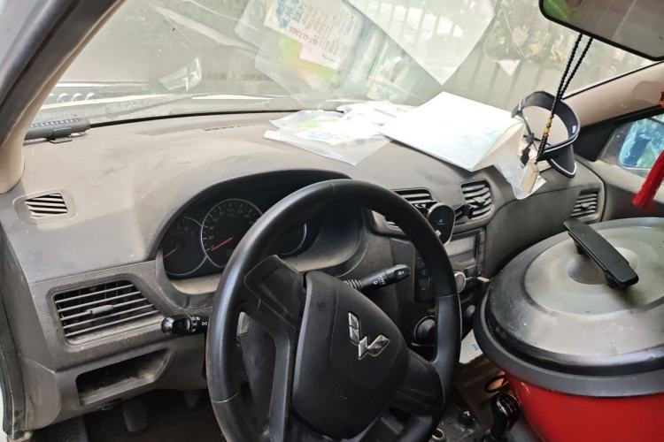 Used Wuling Hongguang 2016 1.5L Restyled S Comfort Version Left Front Seat