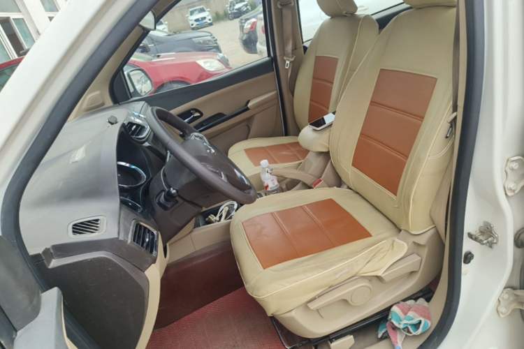 Used Wuling Hongguang 2016 1.5L S1 Deluxe Model China V-standard Left Front Seat