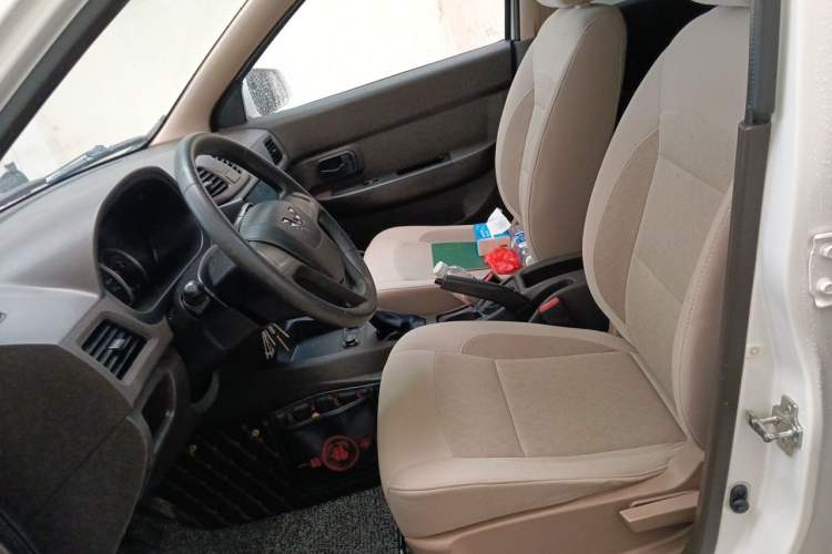 Used Wuling Hongguang 2016 1.5L Restyled S Comfort Version Left Front Seat
