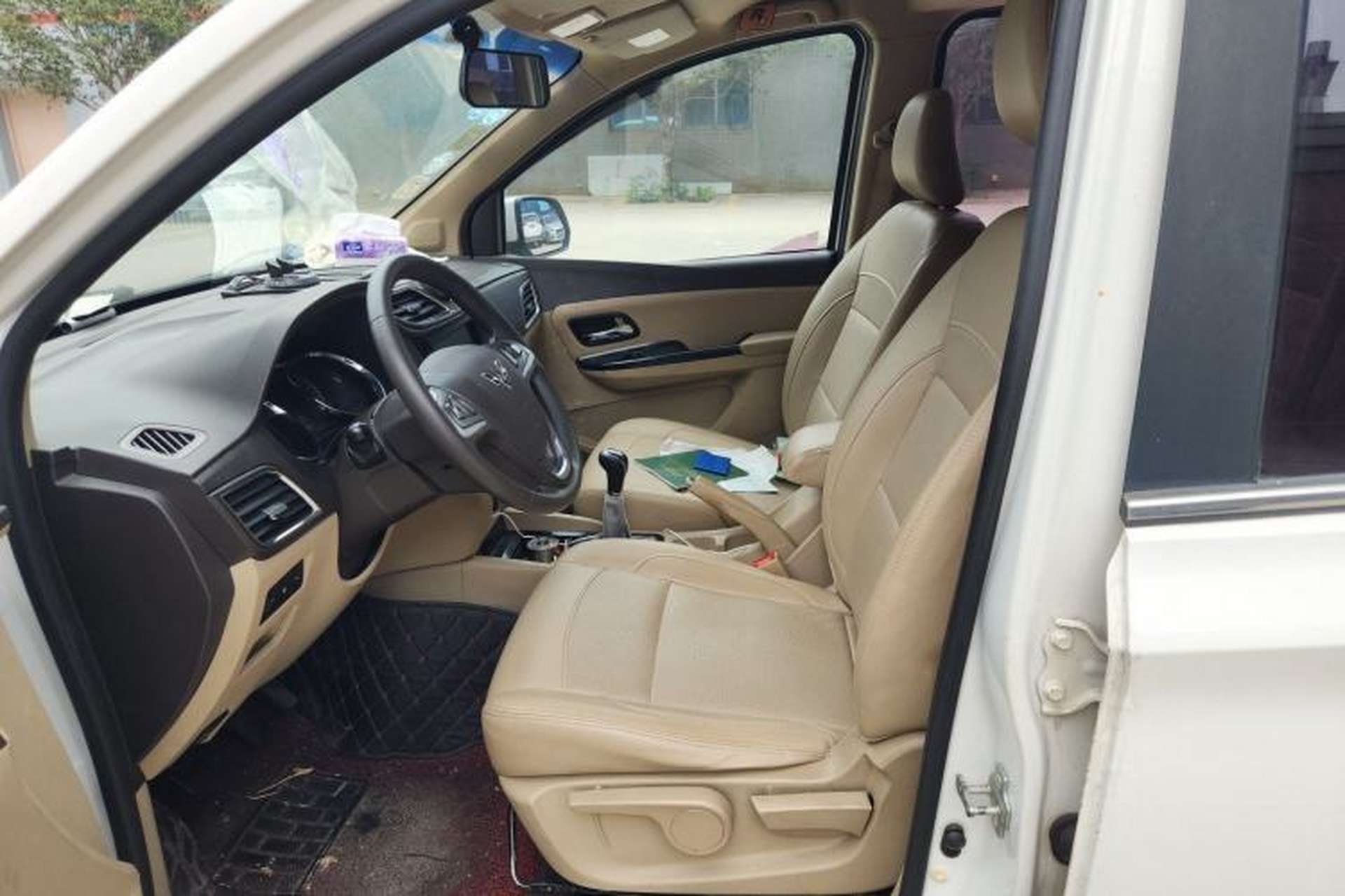 Used Wuling Hongguang 2016 1.5L S1 Deluxe Model China V-standard Left Front Seat