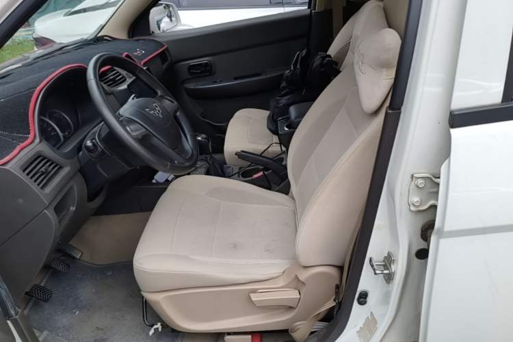Used Wuling Hongguang 2016 1.5L Restyled S Comfort Version Left Front Seat