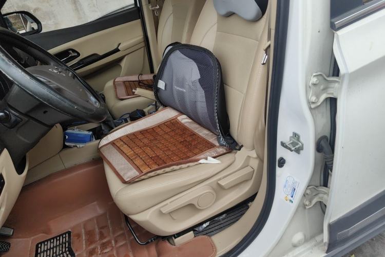 Used Wuling Hongguang 2016 1.5L S1 Deluxe Model China V-standard Left Front Seat