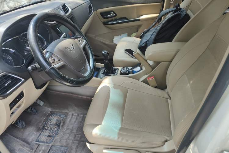 Used Wuling Hongguang 2016 1.5L S1 Deluxe Model China V-standard Left Front Seat