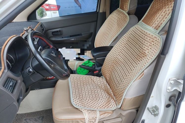 Used Wuling Hongguang 2016 1.5L S Comfort Version Left Front Seat