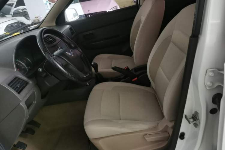 Used Wuling Hongguang 2016 1.5L Restyled S Comfort Version Left Front Seat