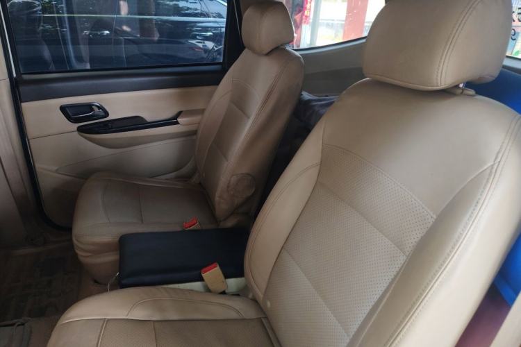 Used Wuling Hongguang 2016 1.5L S1 Deluxe Model China V-standard Left Rear Seat