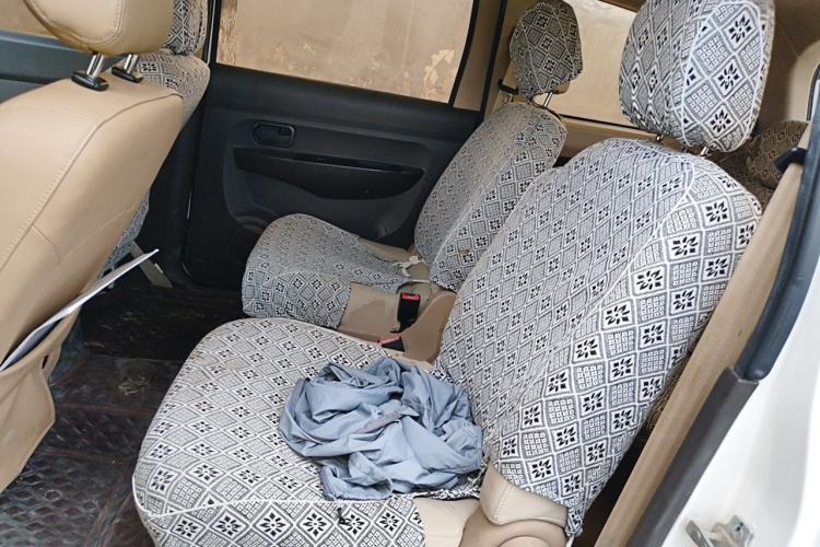 Used Wuling Hongguang 2016 1.5L S Comfort Version Left Rear Seat