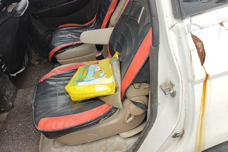Used Wuling Hongguang 2016 1.5L S Comfort Version Left Rear Seat