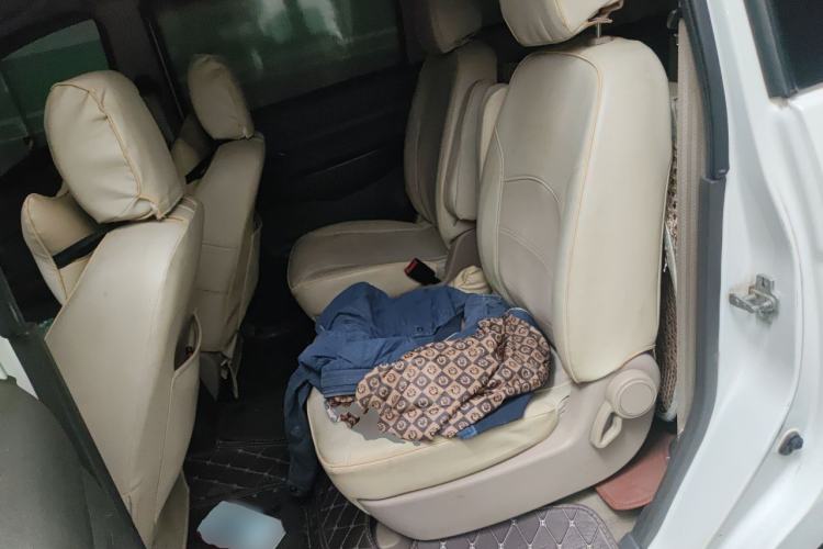 Used Wuling Hongguang 2016 1.5L Restyled S Comfort Version Left Rear Seat