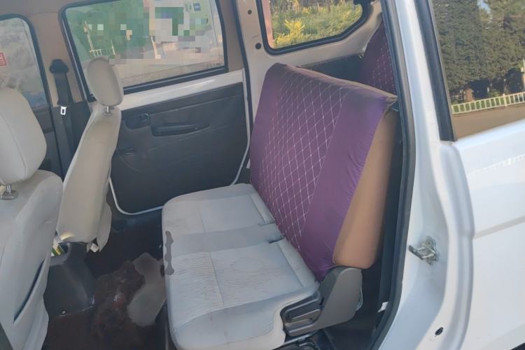 Used Wuling Hongguang 2016 1.5L Restyled S Comfort Version Left Rear Seat