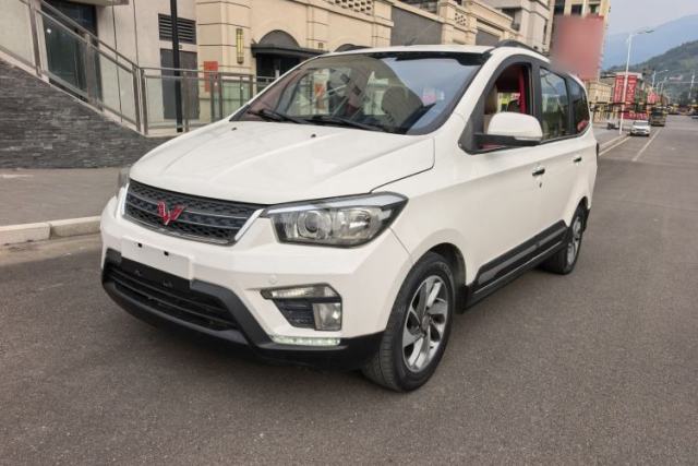 Used Wuling Hongguang 2016 1.5L S1 Deluxe Model China V-standard