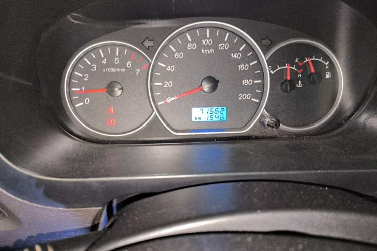 Used Wuling Hongguang 2016 1.5L Restyled S Comfort Version Odometer Close Up