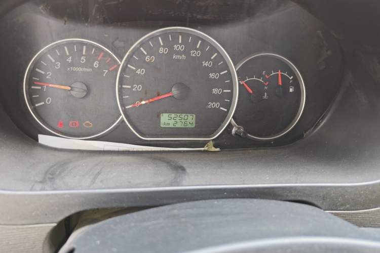 Used Wuling Hongguang 2016 1.5L Restyled S Comfort Version Odometer Close Up