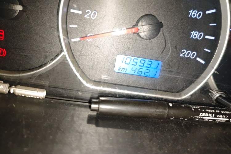 Used Wuling Hongguang 2016 1.5L Restyled S Comfort Version Odometer Close Up