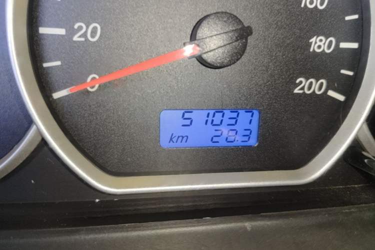 Used Wuling Hongguang 2016 1.5L Restyled S Comfort Version Odometer Close Up