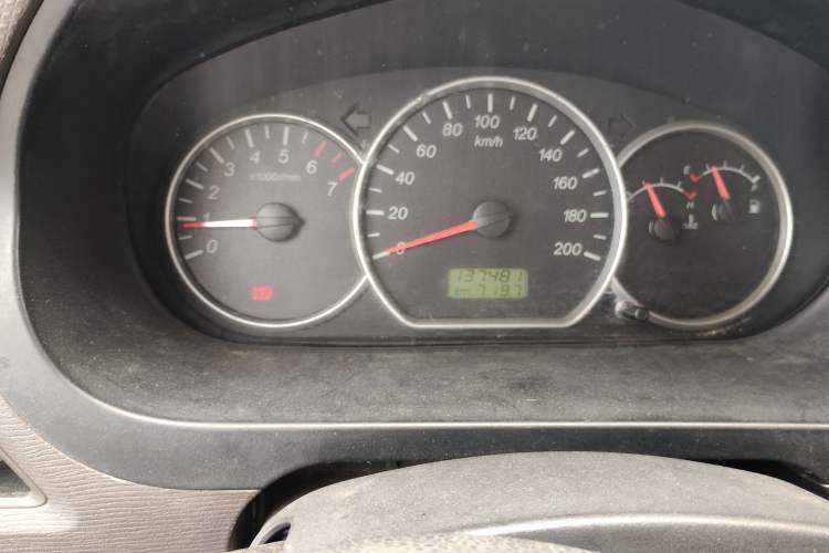 Used Wuling Hongguang 2016 1.5L Restyled S Comfort Version Odometer Close Up