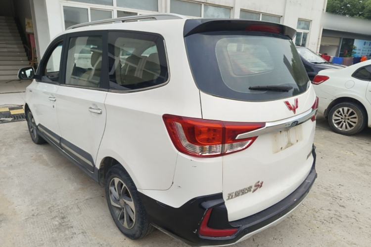 Used Wuling Hongguang 2016 1.5L S1 Deluxe Model China V-standard Rear Left 45 Deg