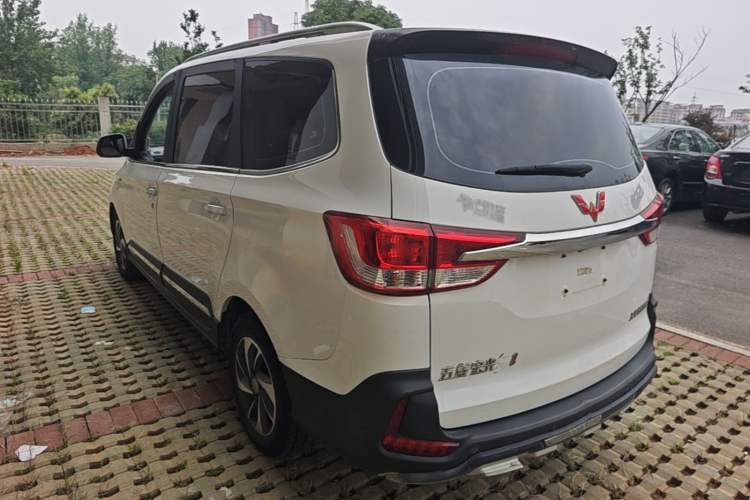 Used Wuling Hongguang 2016 1.5L S1 Deluxe Model China V-standard Rear Left 45 Deg