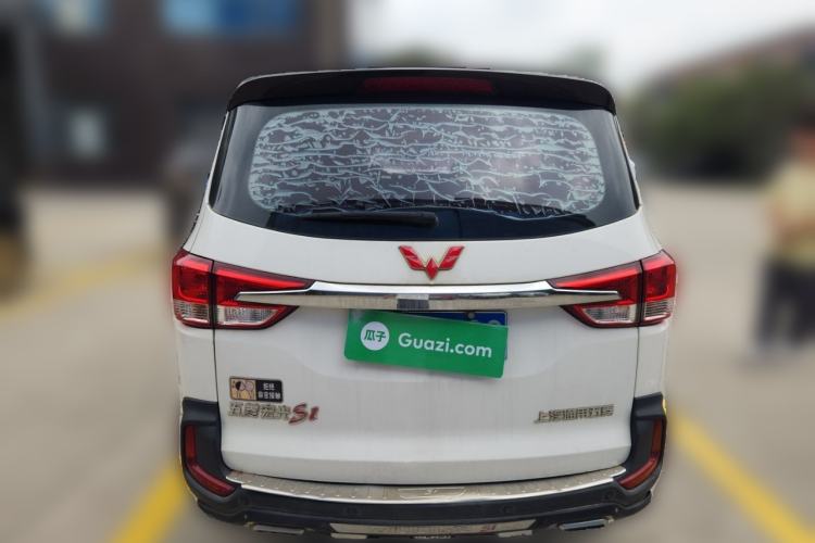 Used Wuling Hongguang 2016 1.5L S1 Deluxe Model China V-standard Rear