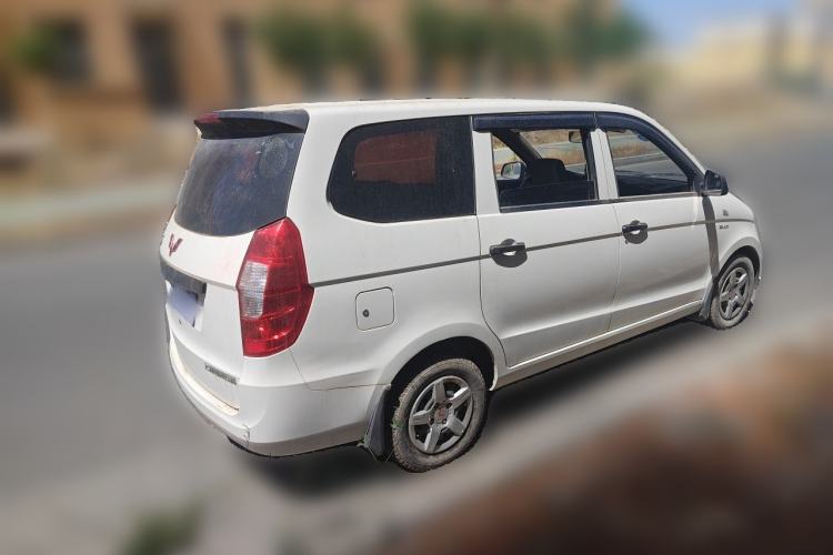 Used Wuling Hongguang 2016 1.5L S Comfort Version Rear Right 45 Deg