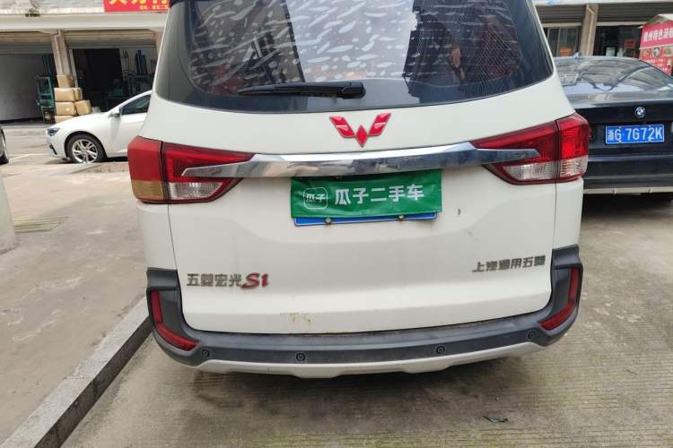 Used Wuling Hongguang 2016 1.5L S1 Deluxe Model China V-standard Rear