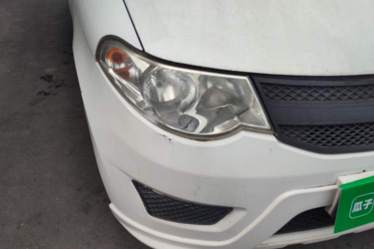 Used Wuling Hongguang 2016 1.5L Restyled S Comfort Version Right Front Headlight