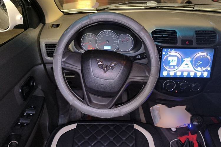 Used Wuling Hongguang 2016 1.5L Restyled S Comfort Version Steering Wheel