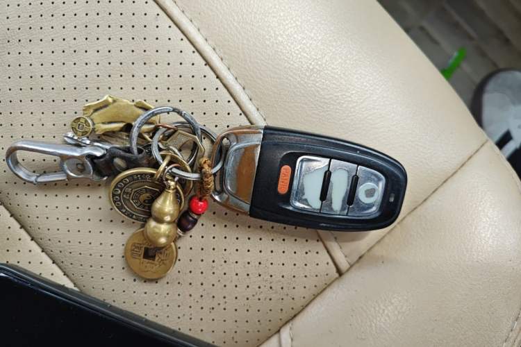 Used Wuling Hongguang 2016 1.5L S1 Deluxe Model China V-standard Vehicle Key