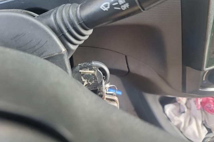 Used Wuling Hongguang 2016 1.5L S Comfort Version Vehicle Key