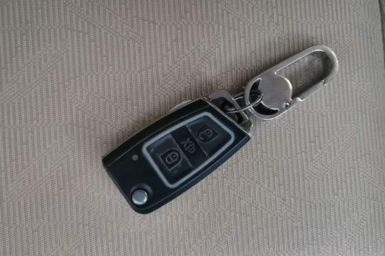 Used Wuling Hongguang 2016 1.5L Restyled S Comfort Version Vehicle Key
