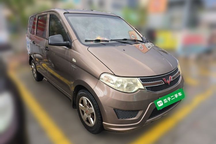 Used Wuling Hongguang 2016 1.5L Restyled S Comfort Version Front Right 45 Deg