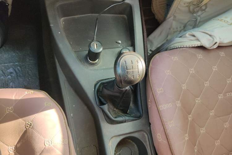 Used Wuling Hongguang 2016 1.5L Restyled S Comfort Version Gear Lever