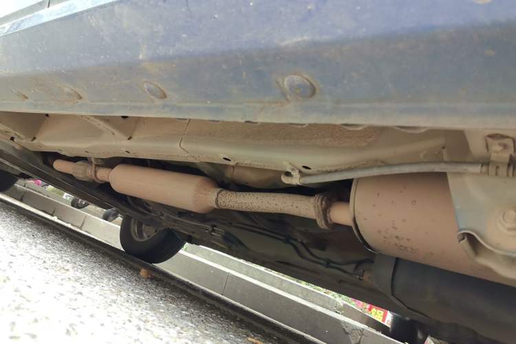 Used Wuling Hongguang 2018 1.5L S Standard Version L2B Chassis Rear Left