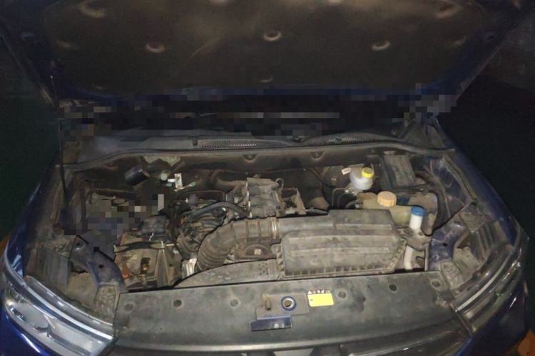 Used Wuling Hongguang 2018 1.5L S Comfort Model L2B Engine Bay