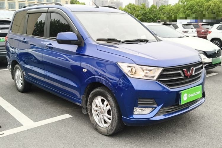 Used Wuling Hongguang 2018 1.5L S Comfort Model L2B Front Right 45 Deg