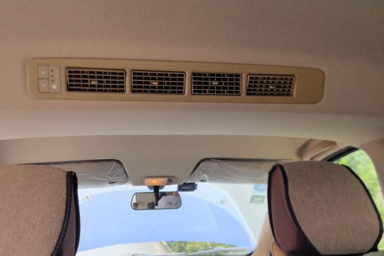 Used Wuling Hongguang 2018 1.5L S Standard Version L2B Headliner
