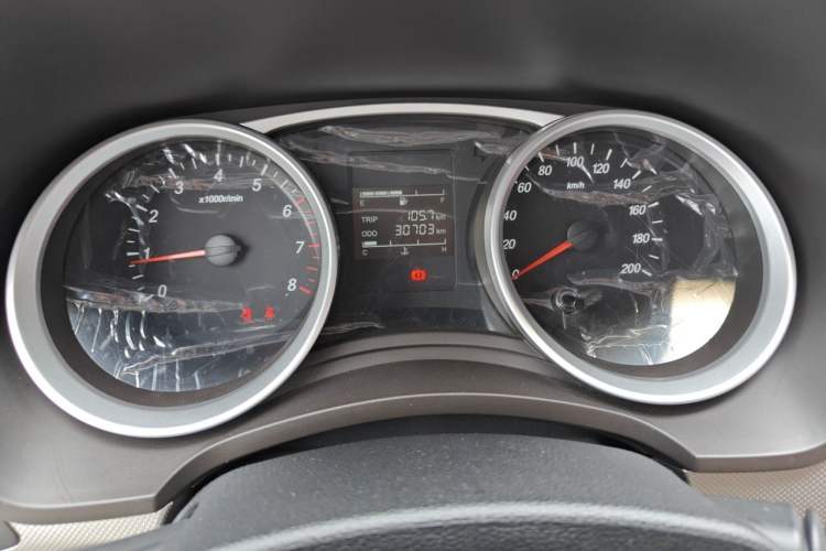 Used Wuling Hongguang 2018 1.5L S Comfort Model L2B Instrument Cluster