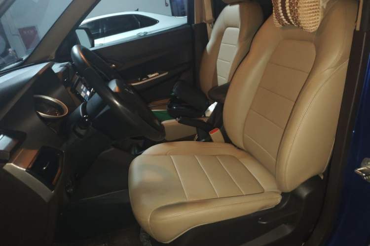 Used Wuling Hongguang 2018 1.5L S Comfort Model L2B Left Front Seat